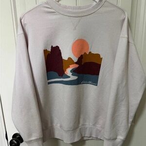 Eddie Bauer White Sweatshirt with Scenic Print